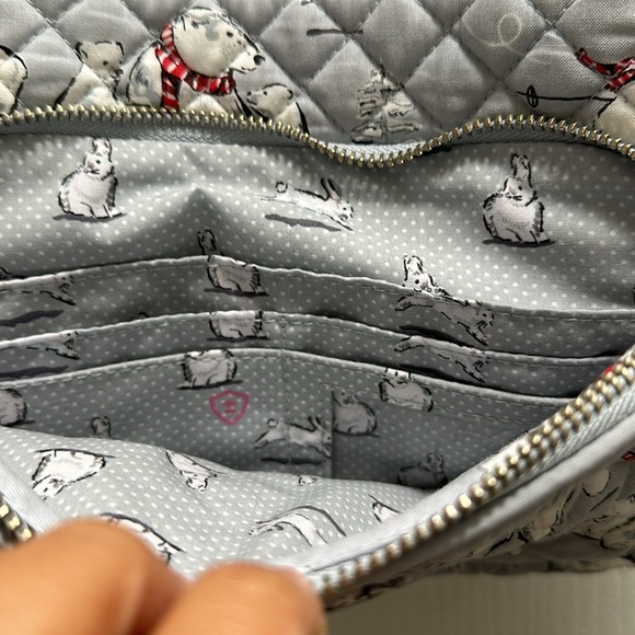 Vera Bradley RFID Purse- Beary Merry - Picture 3 of 6